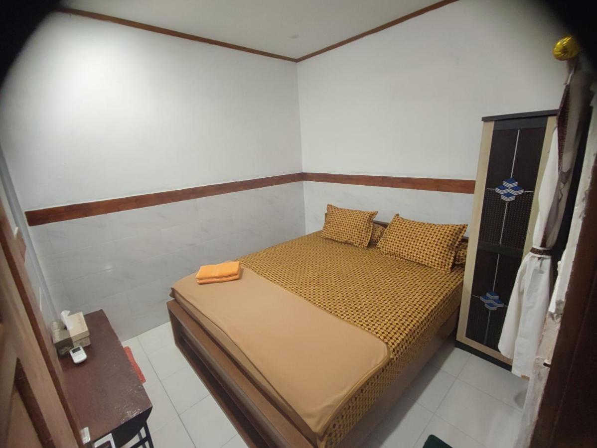 Genthong Homestay มาเกอลัง ภายนอก รูปภาพ