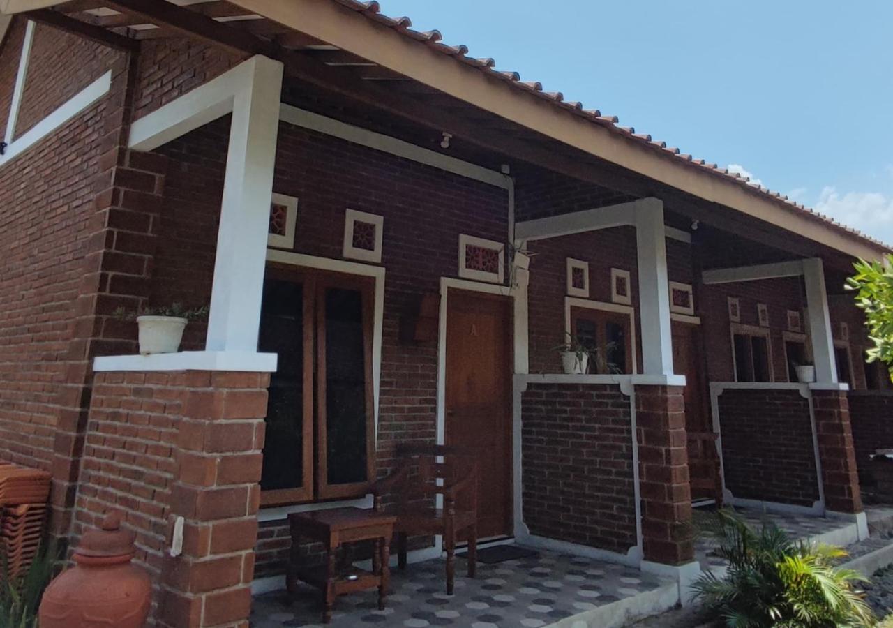 Genthong Homestay มาเกอลัง ภายนอก รูปภาพ
