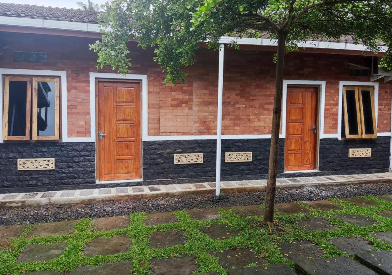 Genthong Homestay มาเกอลัง ภายนอก รูปภาพ