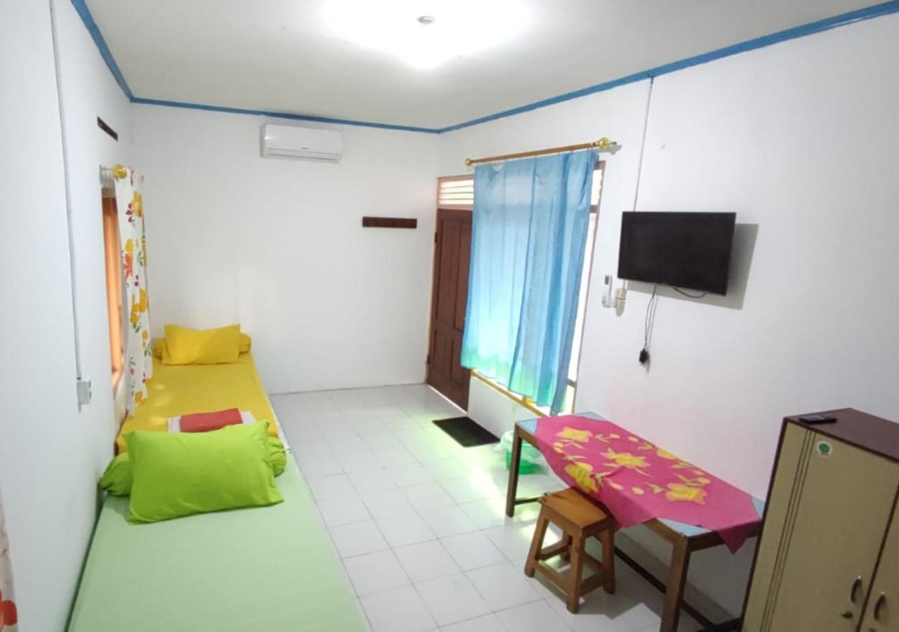 Genthong Homestay มาเกอลัง ภายนอก รูปภาพ