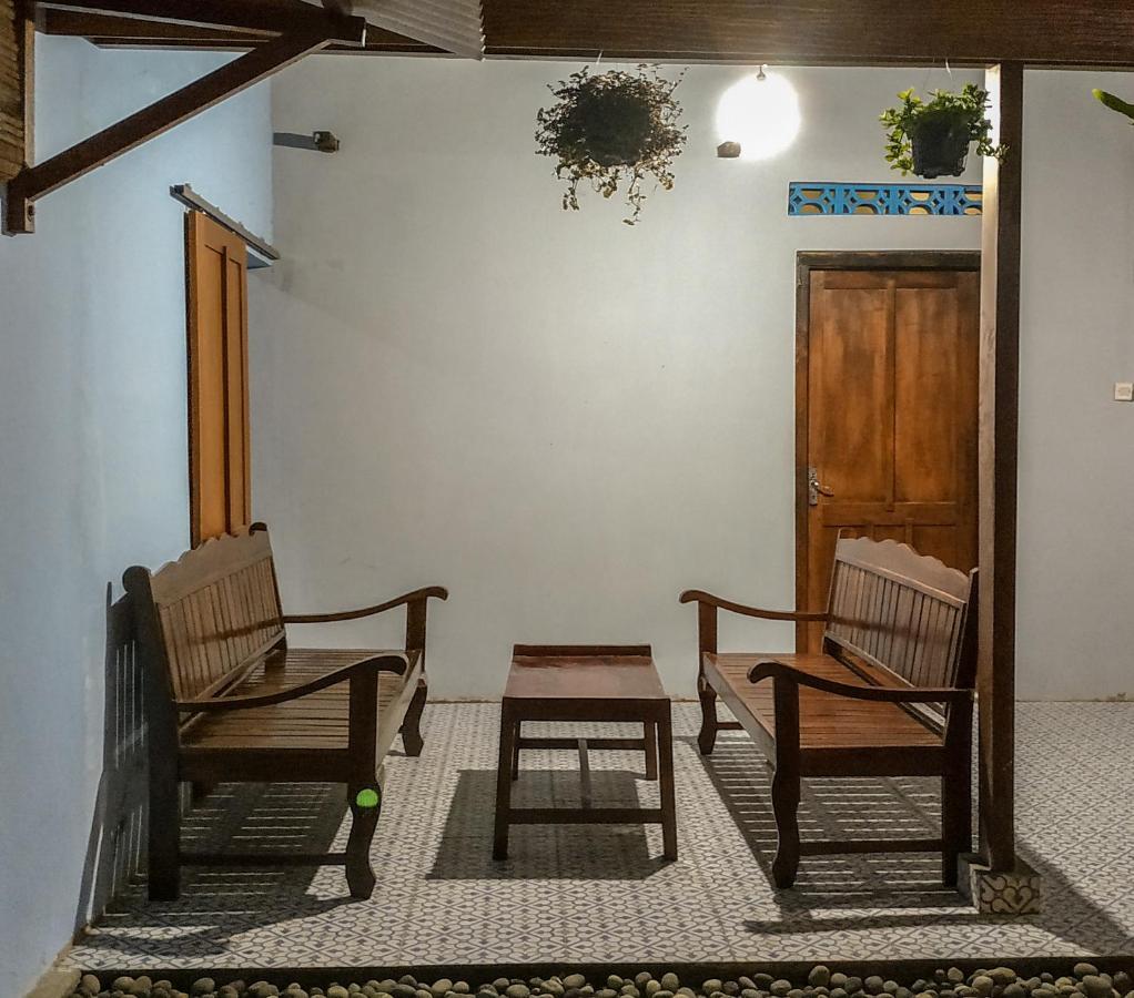 Genthong Homestay มาเกอลัง ภายนอก รูปภาพ